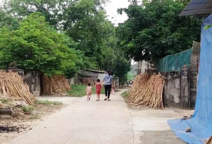 An ninh - Hình sự - Gia đình quần thảo lòng sông tìm kiếm nghi phạm sát hại vợ rồi “mất tích” (Hình 3).