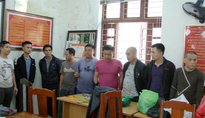 An ninh - Hình sự - Hàng trăm trinh sát đột kích sới bạc 'khủng', thu giữ súng tự chế và hơn 1 tỷ đồng