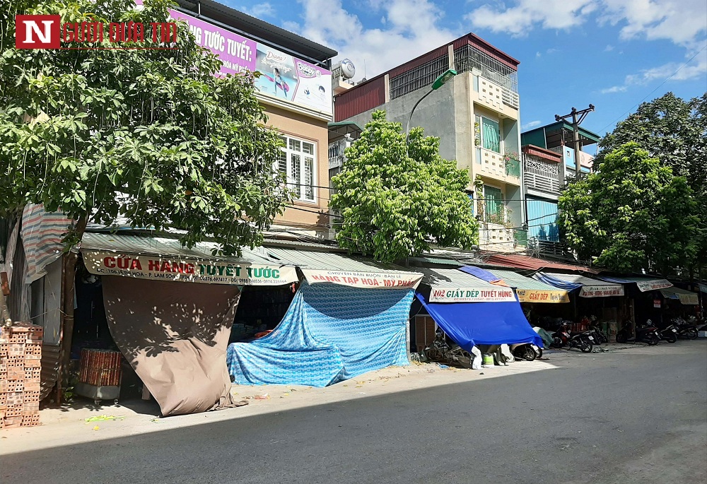 Tin nhanh - Chùm ảnh: Người dân 'chảo lửa' miền Trung quay quắt mưu sinh trong đợt nắng nóng kỷ lục (Hình 7).