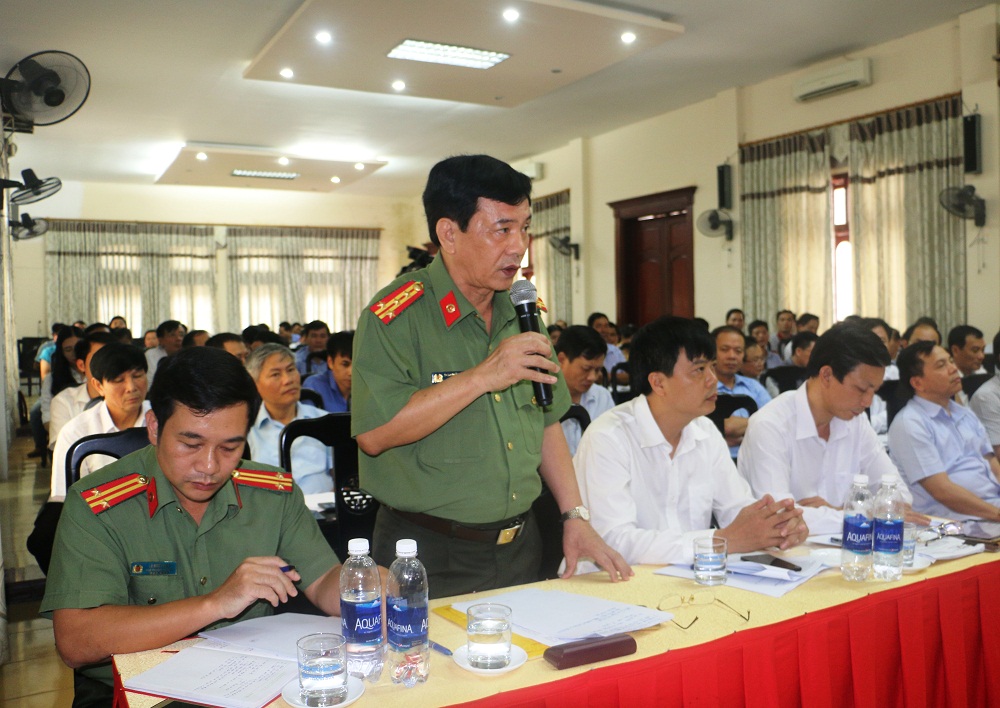 An ninh - Hình sự - Công an Thanh Hóa thông tin vụ trung úy cầm súng K59 vào ngân hàng bắn bị thương bảo vệ (Hình 2).