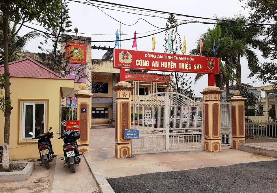 An ninh - Hình sự - Trưởng Công an huyện thông tin về nam thanh niên chết trong tư thế treo cổ tại nhà tạm giữ