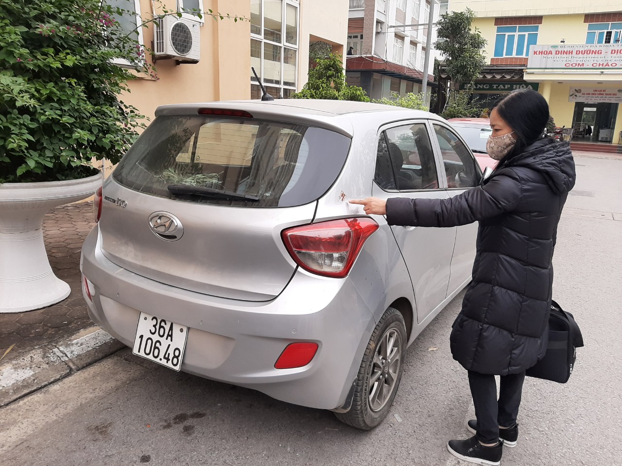 An ninh - Hình sự - Điều tra vụ tài xế taxi bị kẻ cướp siết cổ, cướp xe trong đêm (Hình 2).