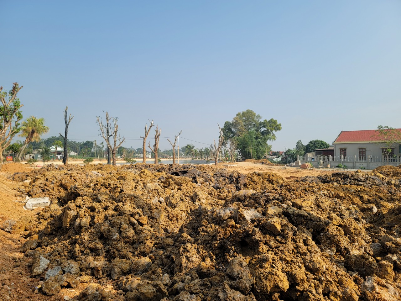 Dân sinh - Thanh Hóa: Chỉ đạo không thống nhất của Chủ tịch xã trong vụ Hồ Cầu Bè (Hình 2).