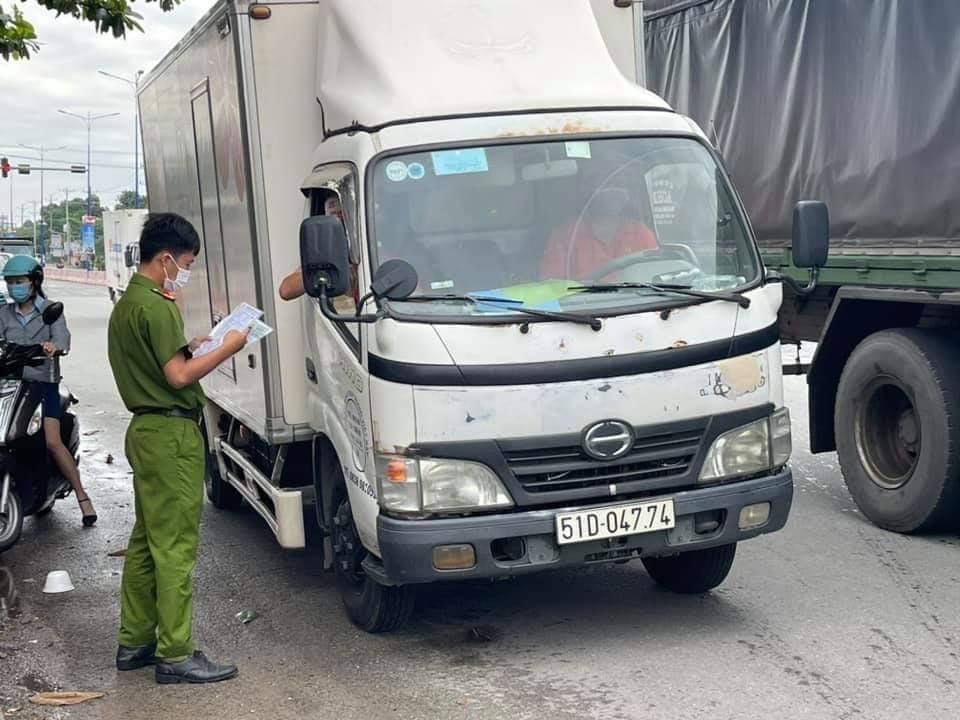 Sự kiện - Bình Dương: Sớm mở cửa trở lại cửa hàng buôn bán thực phẩm, dịch vụ ăn uống (Hình 2).