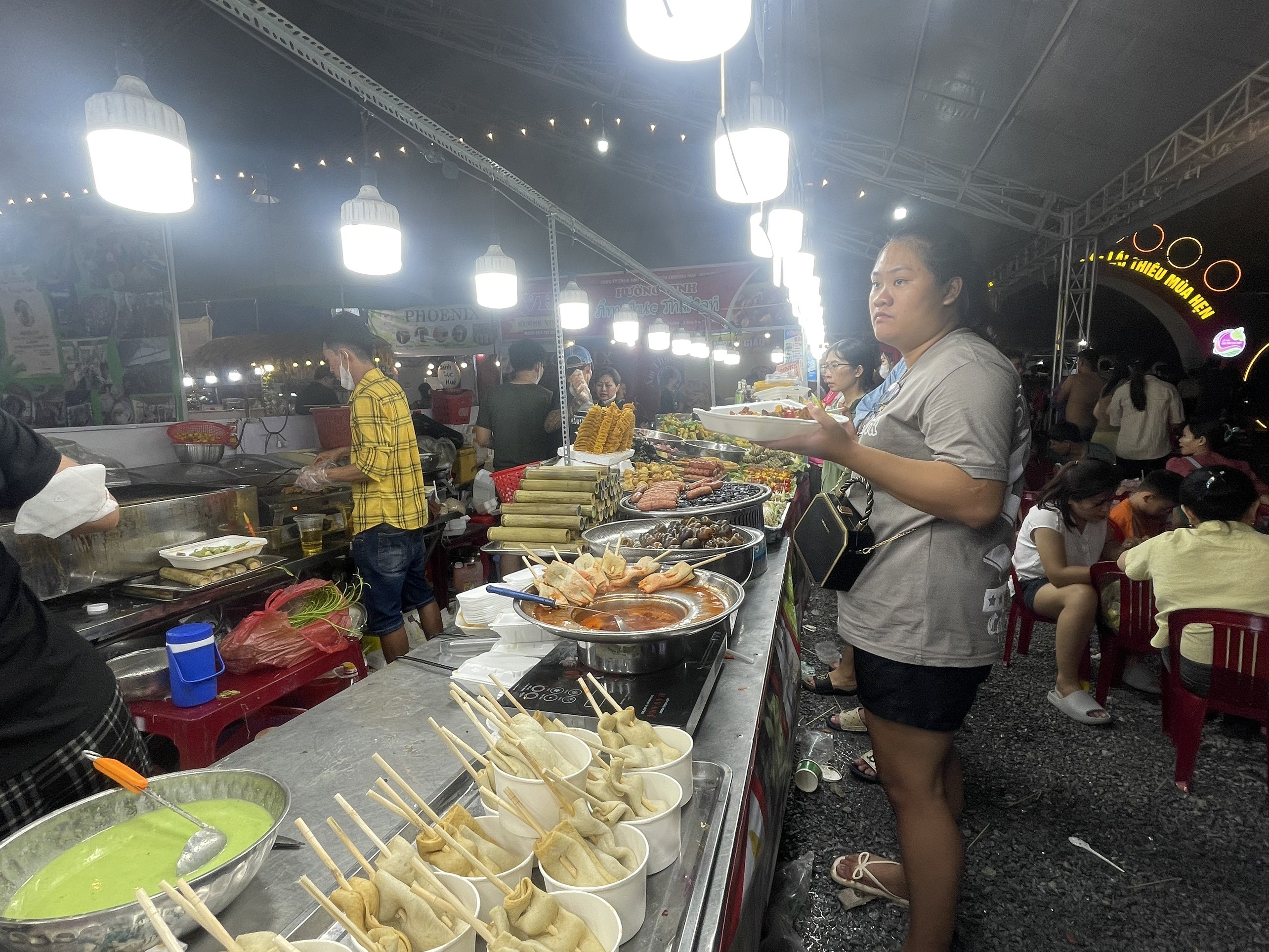 Văn hoá - Mê mẩn với lễ hội trái cây, hàng nghìn người tham dự ở Bình Dương (Hình 7).