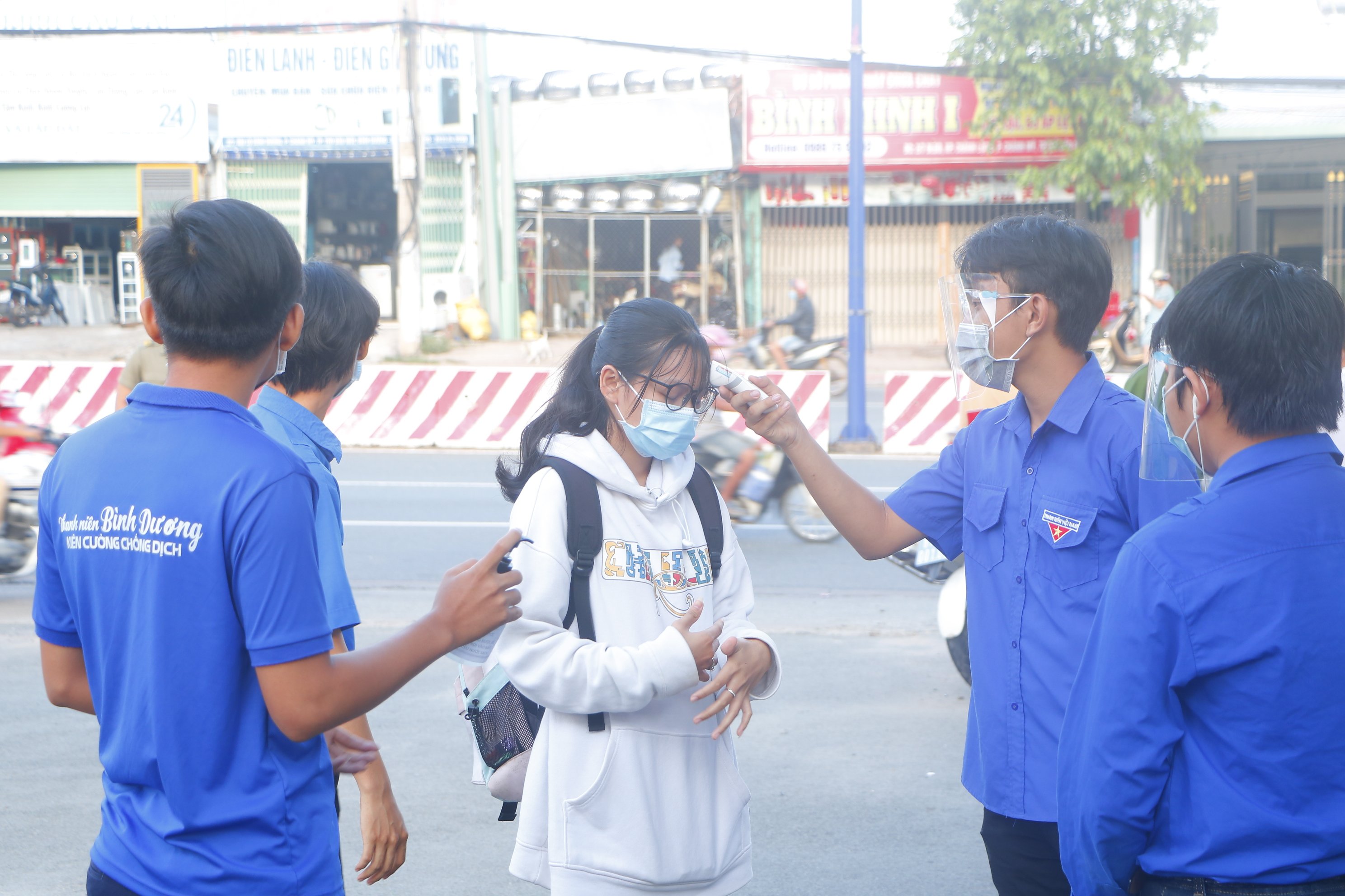 Sự kiện - Hơn 570 thí sinh ở Bình Dương không thể dự thi tốt nghiệp THPT đợt 1 vì Covid-19