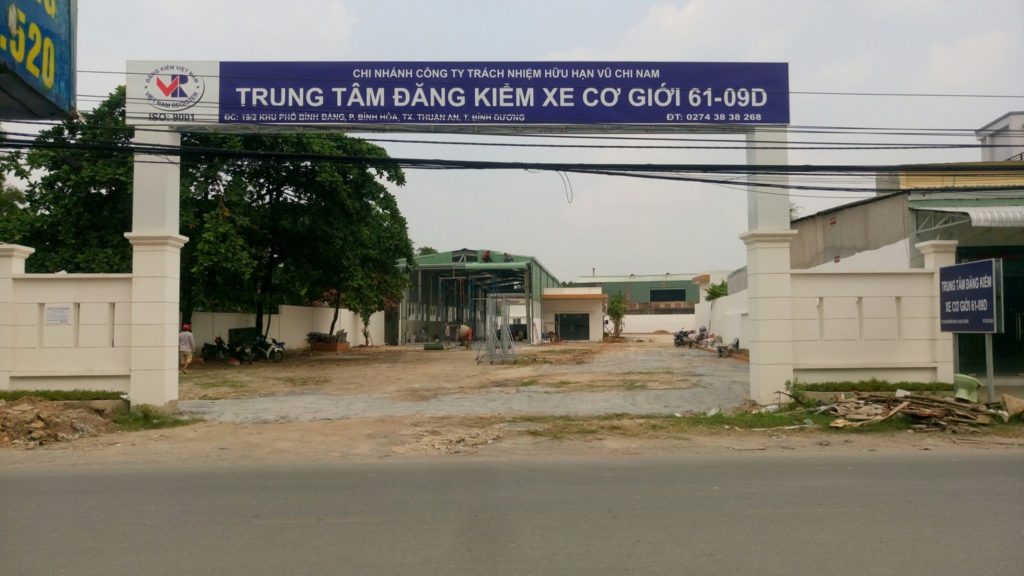 An ninh - Hình sự - Bình Dương: Bắt giám đốc, phó giám đốc và 3 cán bộ trung tâm đăng kiểm