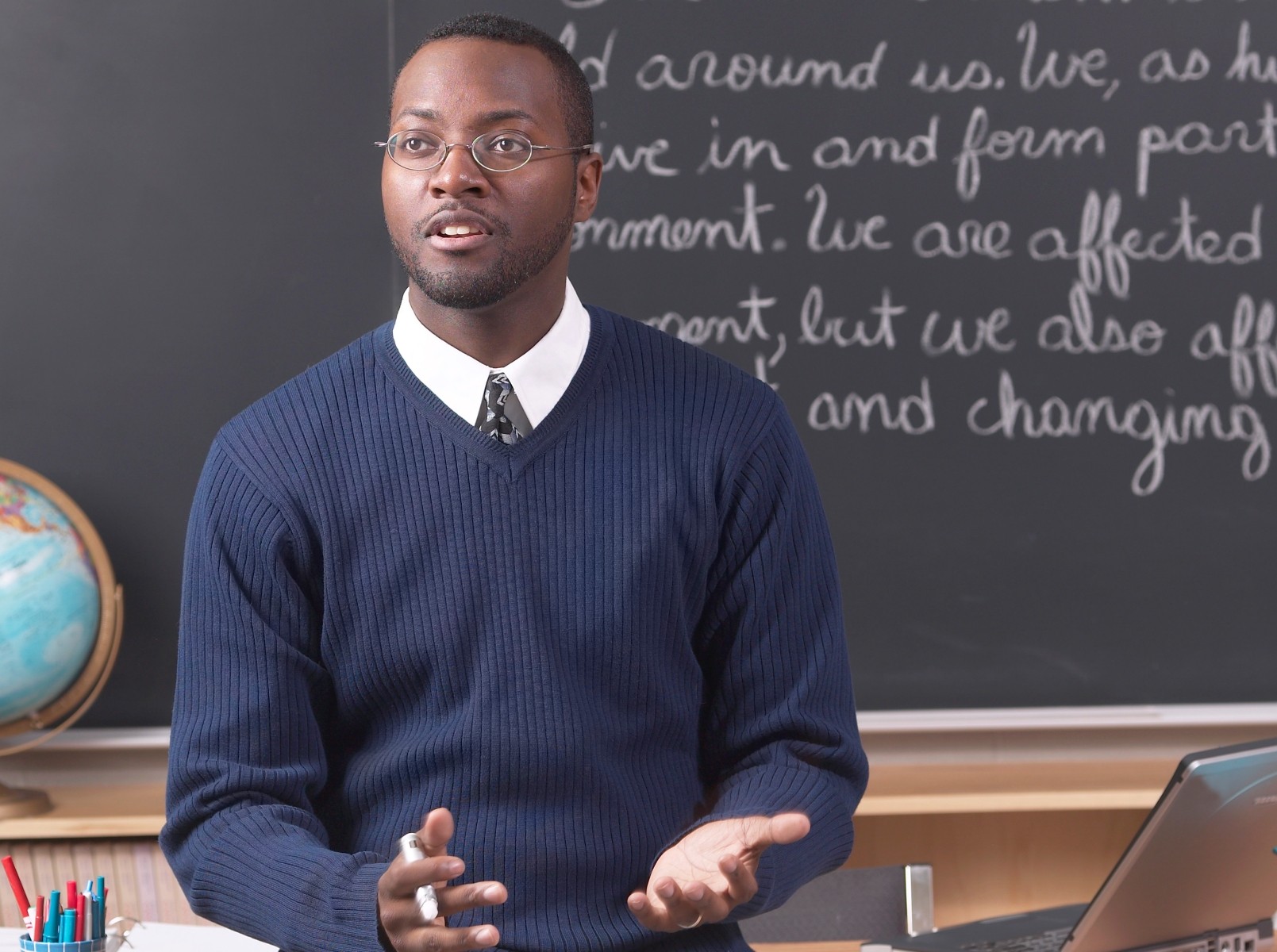 Gi&aacute;o dục - 15 lời chúc đ&ocirc;̣c đáo, &yacute; nghĩa ng&agrave;y 20/11 bằng ti&ecirc;́ng Anh tặng thầy c&ocirc; gi&aacute;o (H&igrave;nh 3).