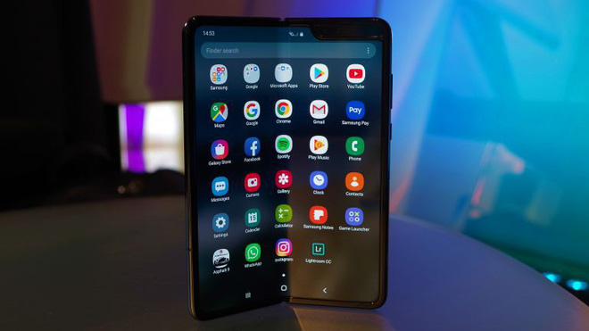 Sản phẩm - 'Giải phẫu' khám phá nội thất bên trong siêu phẩm màn hình gập Samsung Galaxy Fold