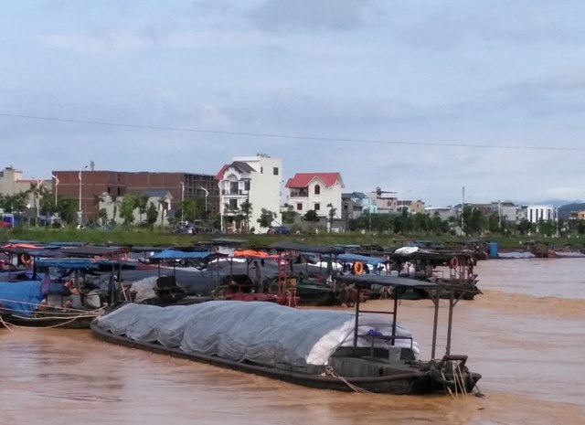 Môi trường - Lũ lớn càn quét Móng Cái, nhấn chìm phương tiện, cuốn trôi người dân (Hình 3).