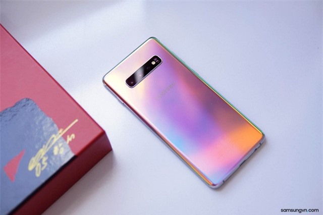 Sản phẩm - Ngắm nghía siêu phẩm Samsung Galaxy S10+ phiên bản Park Hang-seo (Hình 4).