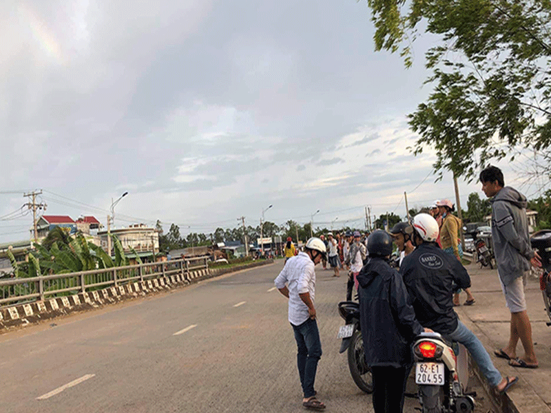 An ninh - Hình sự - Thiếu úy Bộ đội Biên phòng bất ngờ rút súng bắn đồng đội rồi cố thủ trong đồn