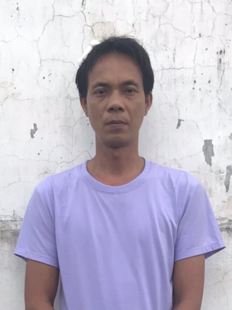 An ninh - Hình sự - Điều tra vụ người đàn ông cuồng ghen vác dao chém cha mẹ “tình địch” rồi phóng hỏa đốt nhà