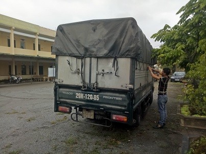 An ninh - H&igrave;nh sự - T&agrave;i xế bỏ bạn, bỏ xe để đ&agrave;o tho&aacute;t sau cuộc truy đuổi hơn 40km