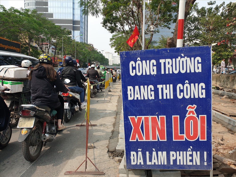 Tin nhanh - Hà Nội tạm dừng thi công, đào đường trong dịp nghỉ lễ 30/4 và 1/5