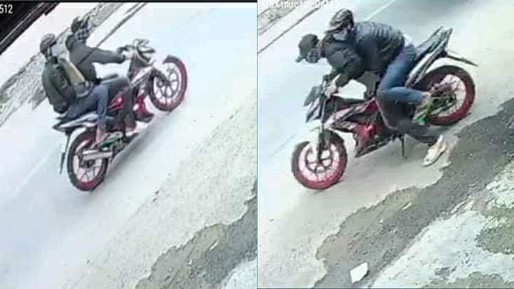 An ninh - Hình sự - Hé lộ hình ảnh về 2 đối tượng dùng xịt hơi cay để cướp tiệm vàng ở TP.HCM