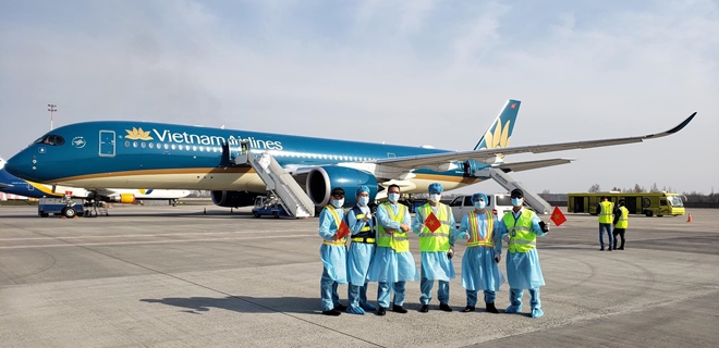 Tiêu dùng & Dư luận -  Sau 9 tháng, Vietnam Airlines lỗ 10.750 tỷ đồng  (Hình 2).