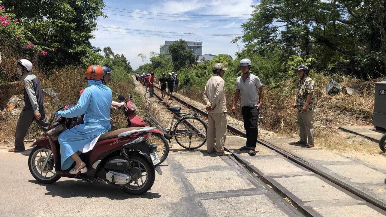 Dân sinh - Thừa Thiên-Huế: Va chạm với tàu hỏa, 1 nam thanh niên tử vong