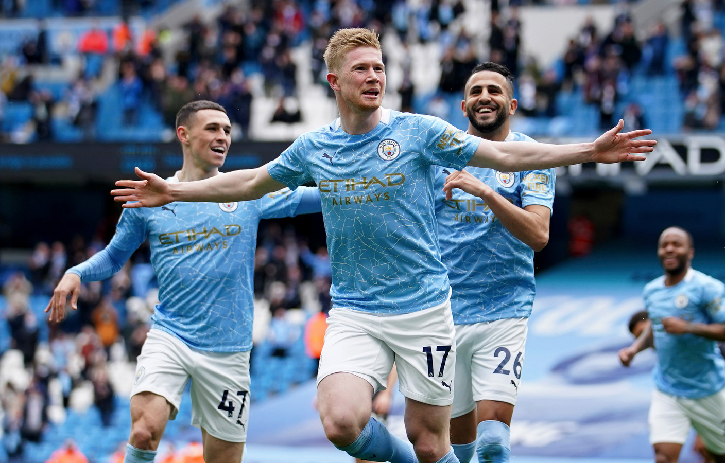 Thể thao - Kevin De Bruyne: Suýt không tán được vợ vì... nhát gái (Hình 2).