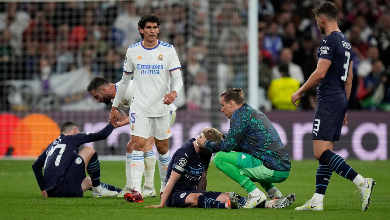 B&oacute;ng đ&aacute; Ch&acirc;u &Acirc;u - 3 sai lầm của Pep ở trận Man City thua ngược Real (H&igrave;nh 4).