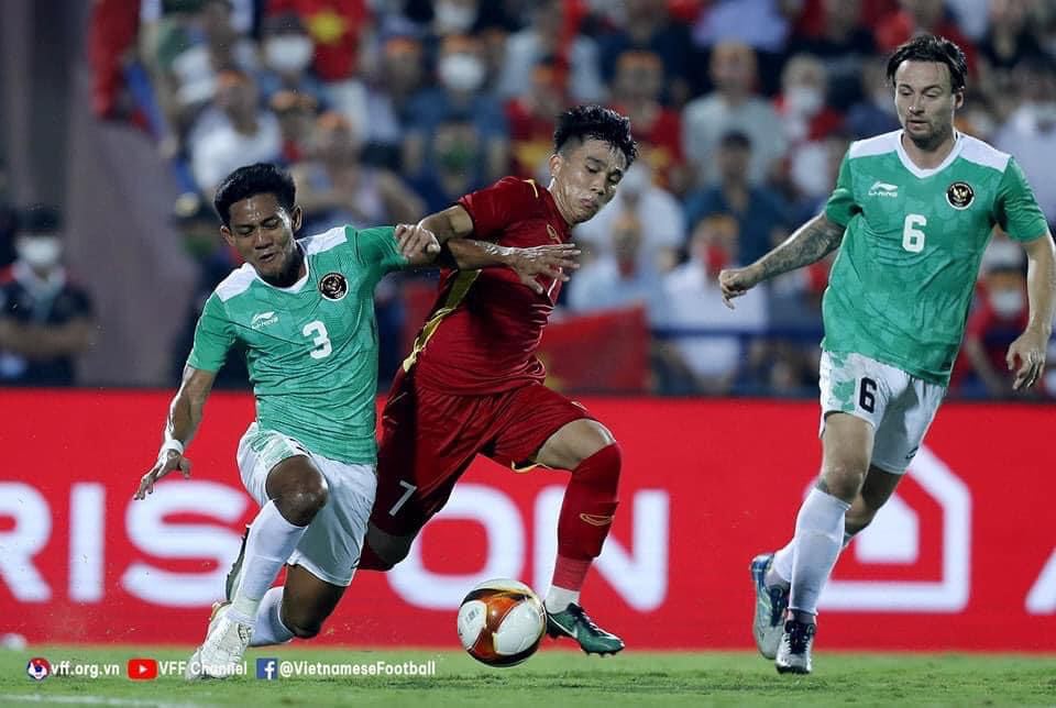 Bóng đá Việt Nam - Lê Văn Đô: Cánh chim lạ giúp U23 Việt Nam 'mở khóa' U23 Indonesia