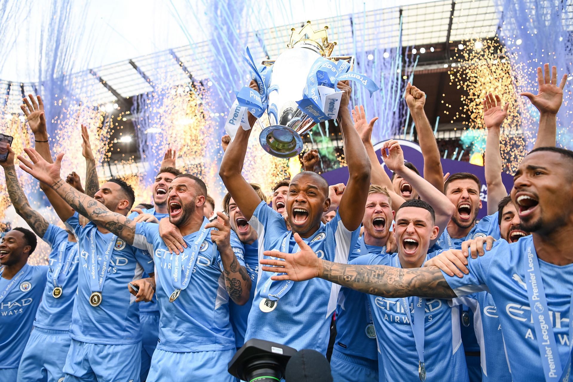 Bóng đá Anh - Top 5 CLB giữ ngôi số 1 trên BXH lâu nhất tại Premier League 2021/22 (Hình 6).
