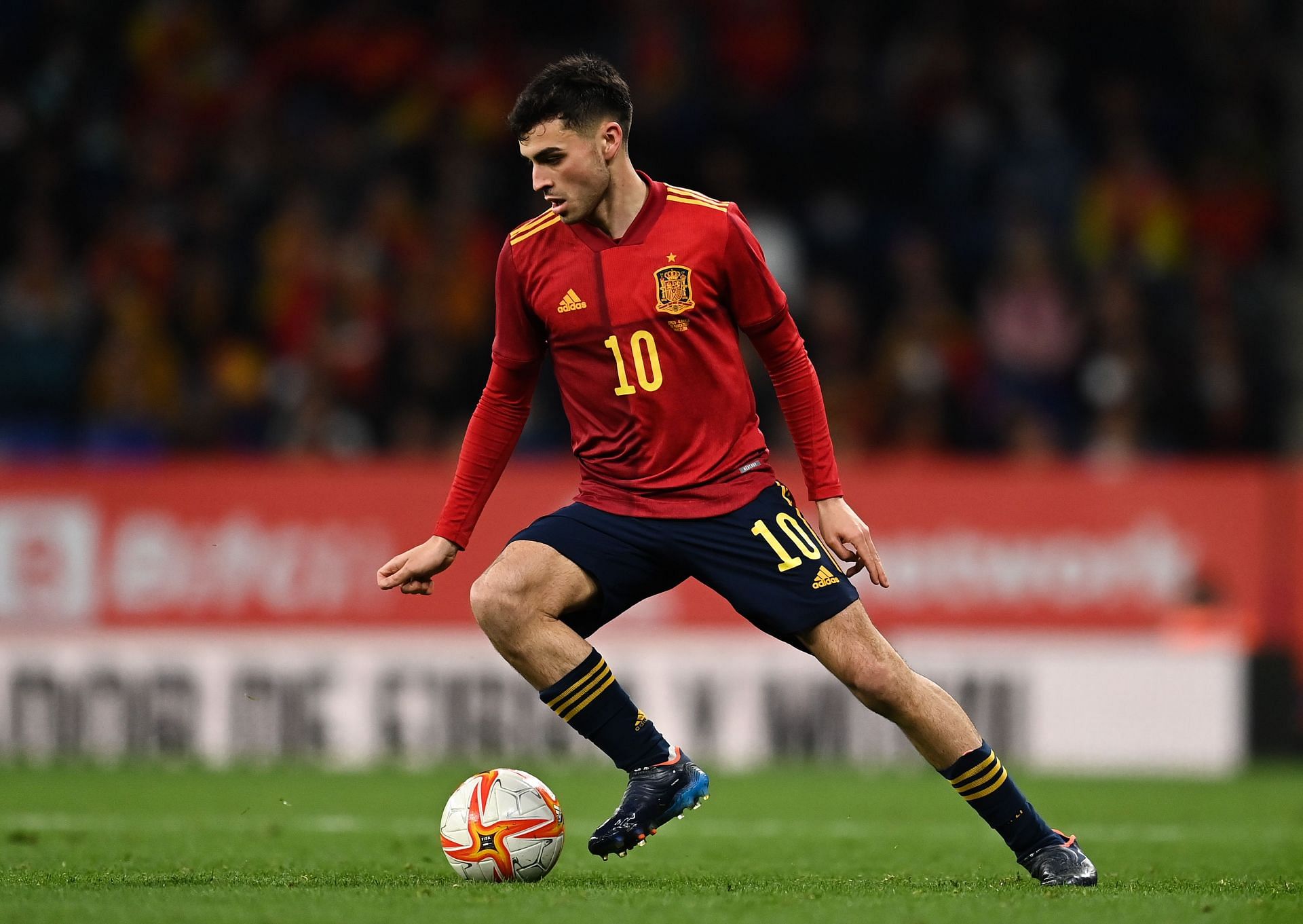 Giải khác - Top 5 cầu thủ trẻ hứa hẹn tỏa sáng tại World Cup 2022 (Hình 2).