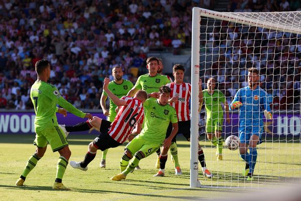 Bóng đá Anh - 4 điều Ten Hag đã làm sai ở trận MU thảm bại Brentford (Hình 5).