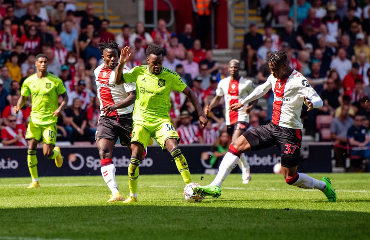 Bóng đá Anh - MU thắng nhọc Southampton: Quỷ đỏ cần 'động cơ đốt trong' Antony (Hình 2).