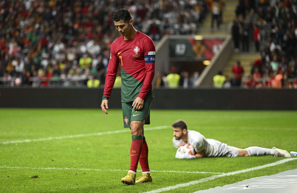 Giải khác - Messi hay Ronaldo có thể giải cơn khát World Cup? (Hình 3).