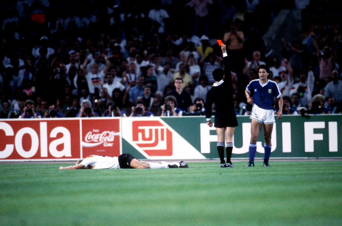 Giải khác - World Cup 1990: Maradona 'gánh đội' vẫn không thắng được người Đức (Hình 5).