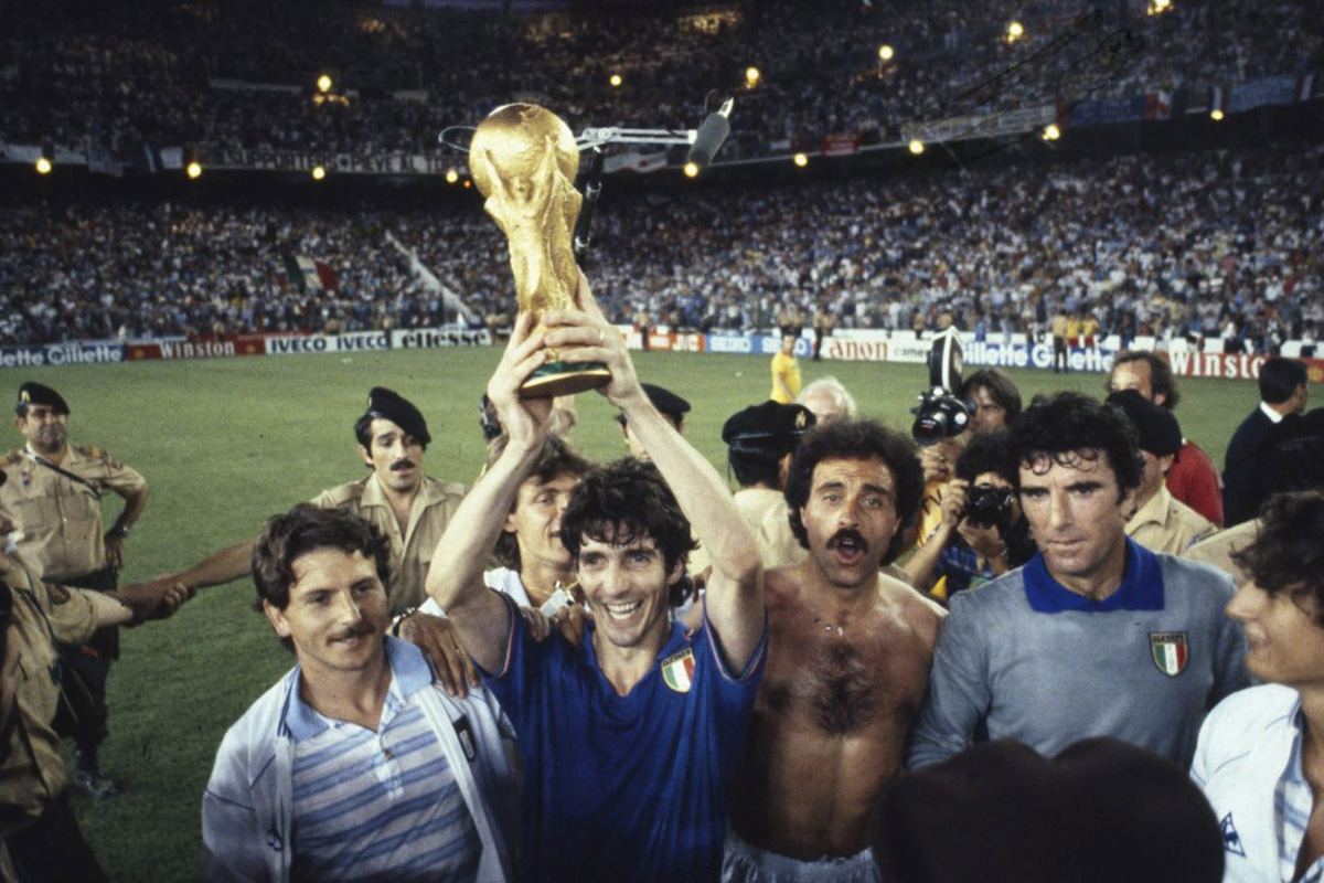 Giải khác - World Cup 1982: Paolo Rossi hủy diệt 'đội bóng đẹp' Brazil (Hình 3).