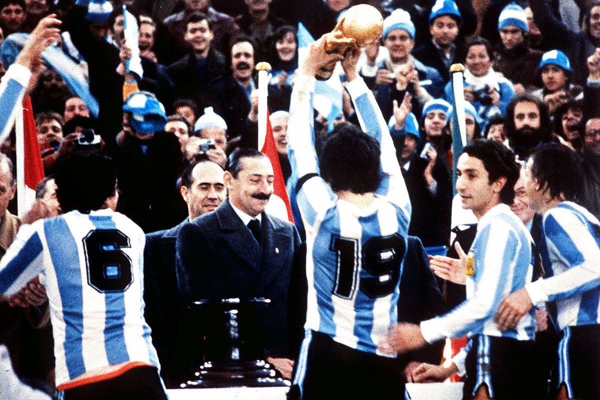 Giải khác - World Cup 1978: Chức vô địch bị nghi ngờ nhất lịch sử của Argentina (Hình 2).