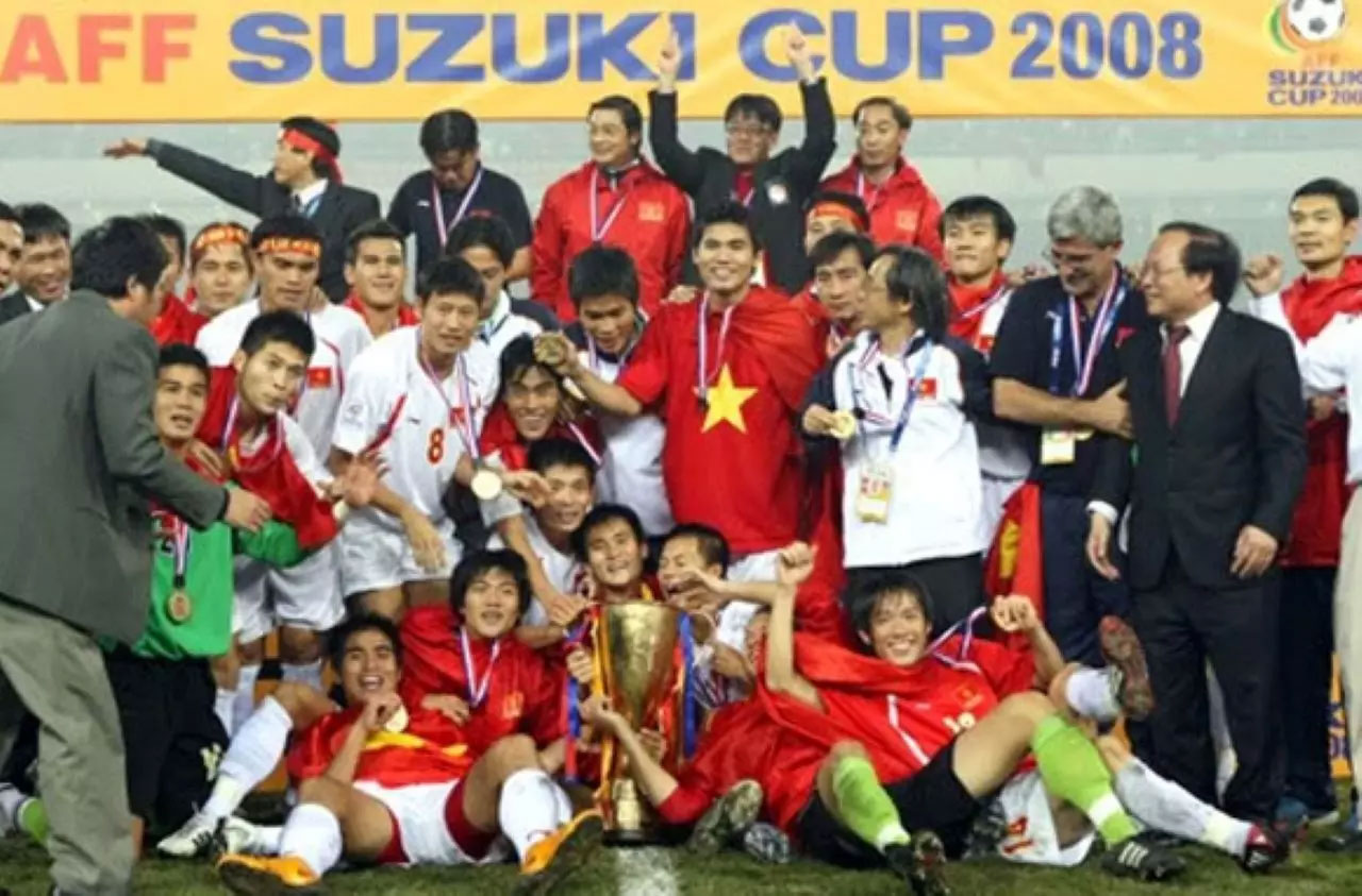 Giải khác - Tâm thư đặc biệt của 1 CĐV Thái Lan về chung kết AFF Cup 2008 (Hình 2).