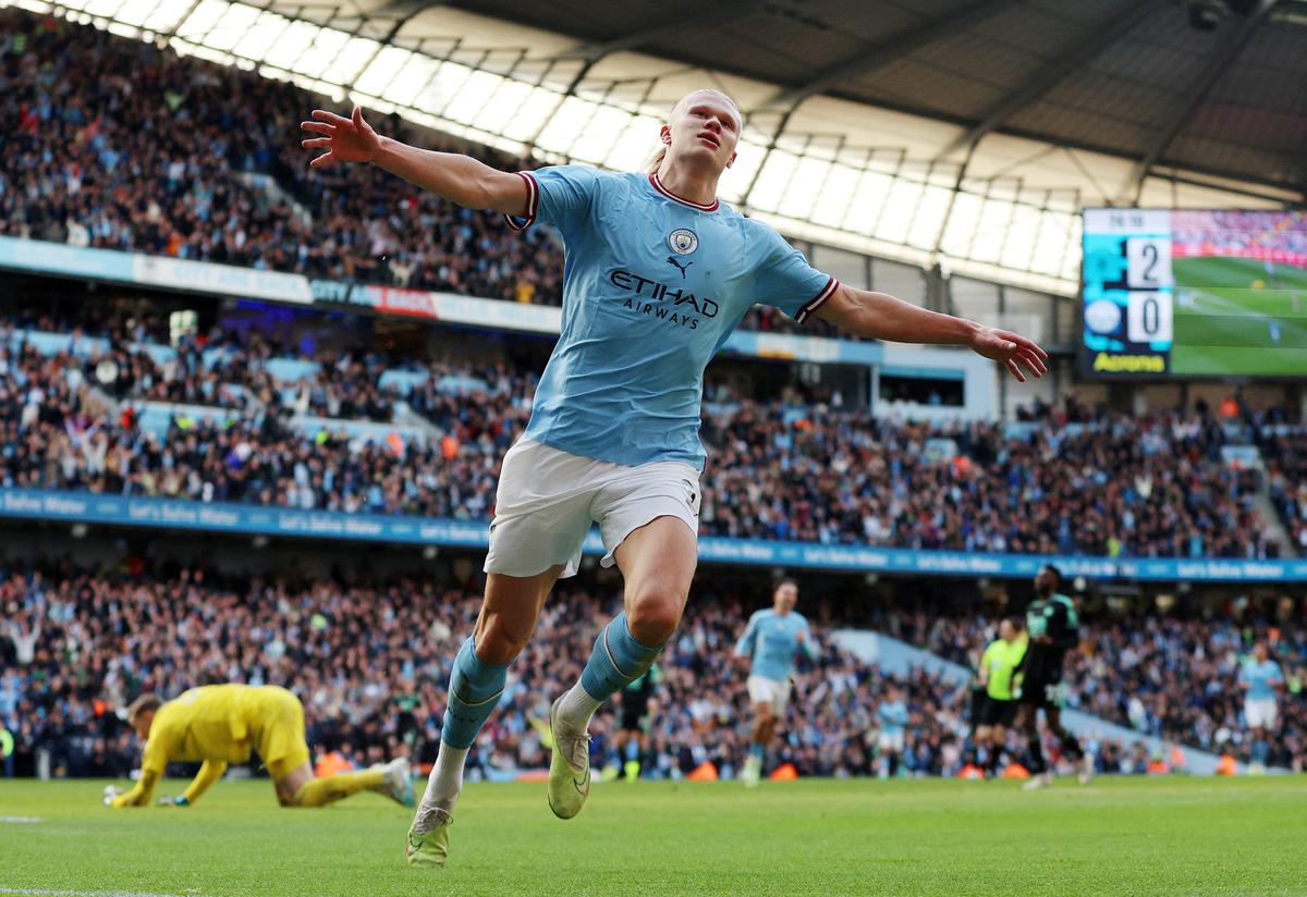 Bóng đá Anh - Không phải Haaland, Stones mới là vũ khí bí mật của Man City (Hình 2).