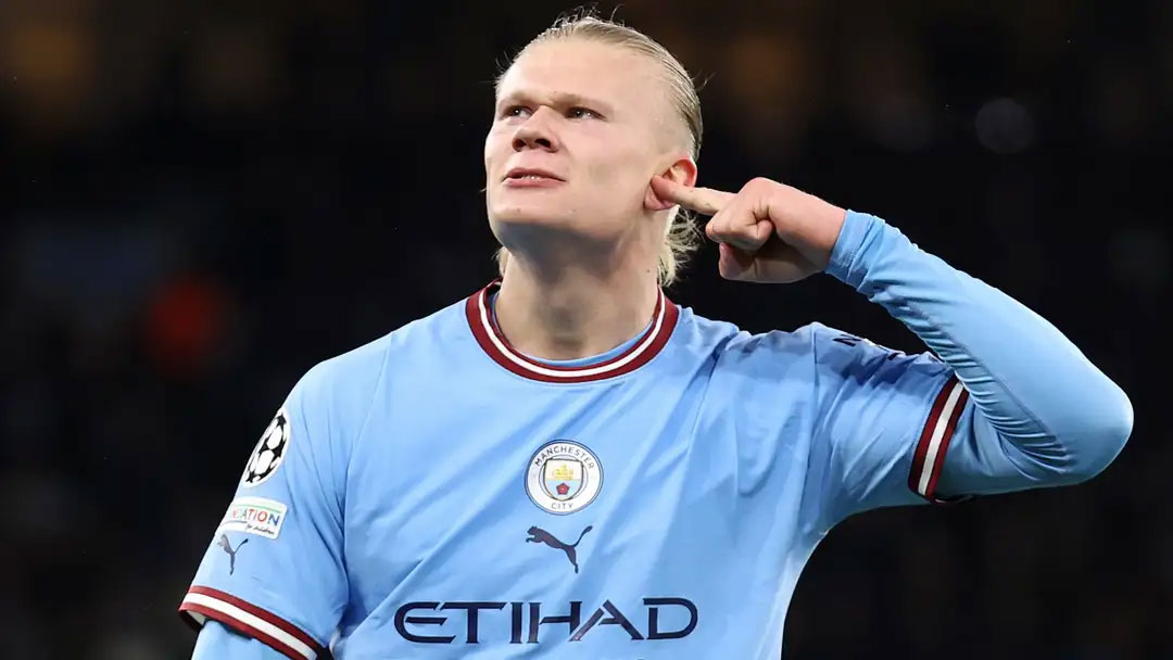 Bóng đá Anh - ĐH kết hợp giữa MU ăn ba năm 1999 và Man City hiện tại gồm những ai? (Hình 11).