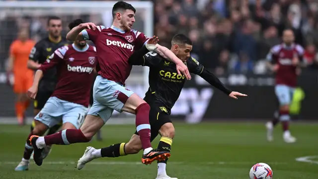 Bóng đá Anh - Declan Rice: Đẳng cấp thế giới hay chỉ là sự ảo tưởng? (Hình 5).