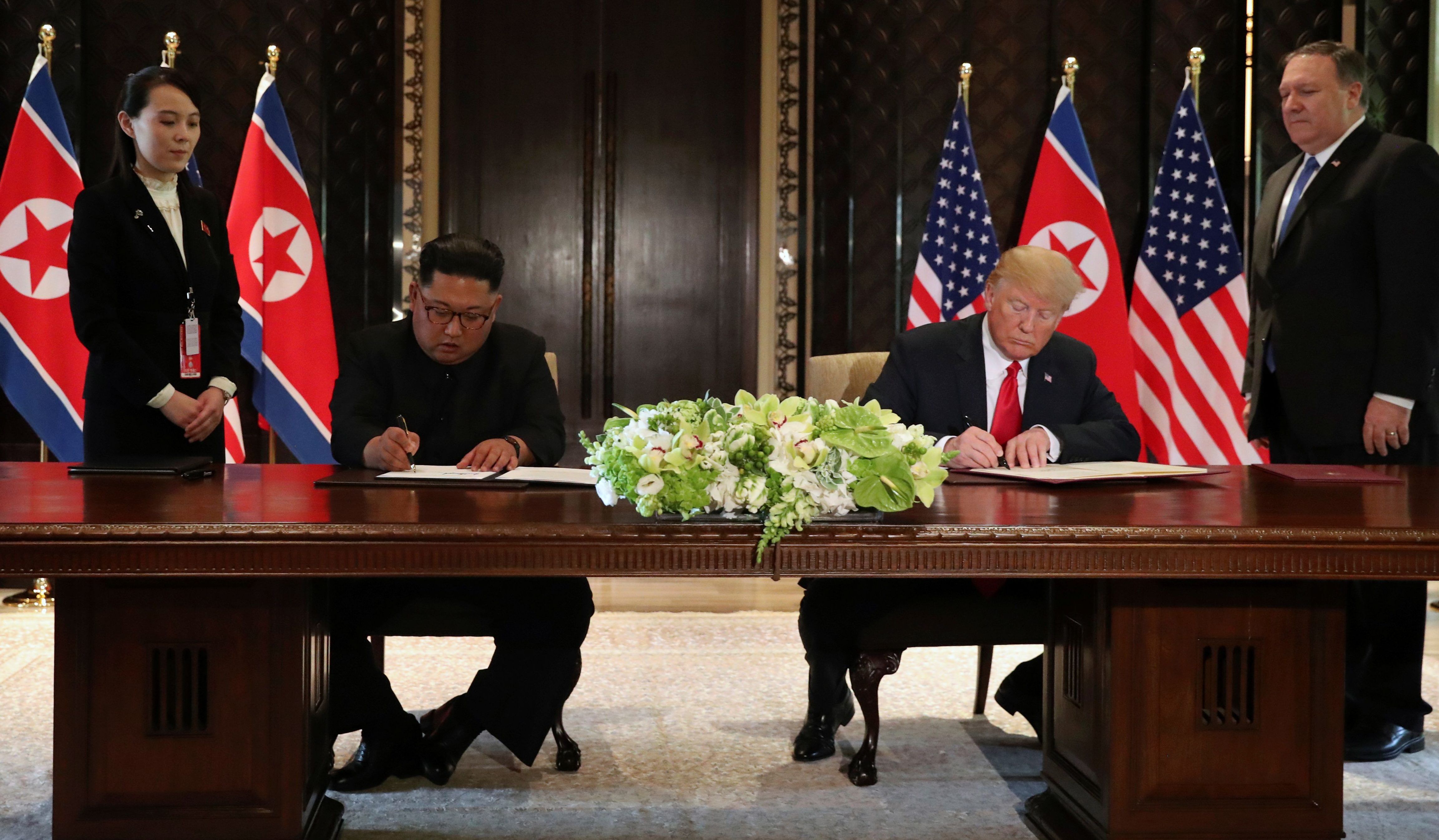 4 điểm đáng chú ý từ “cái bắt tay lịch sử” Donald Trump - Kim Jong-un (Hình 2).