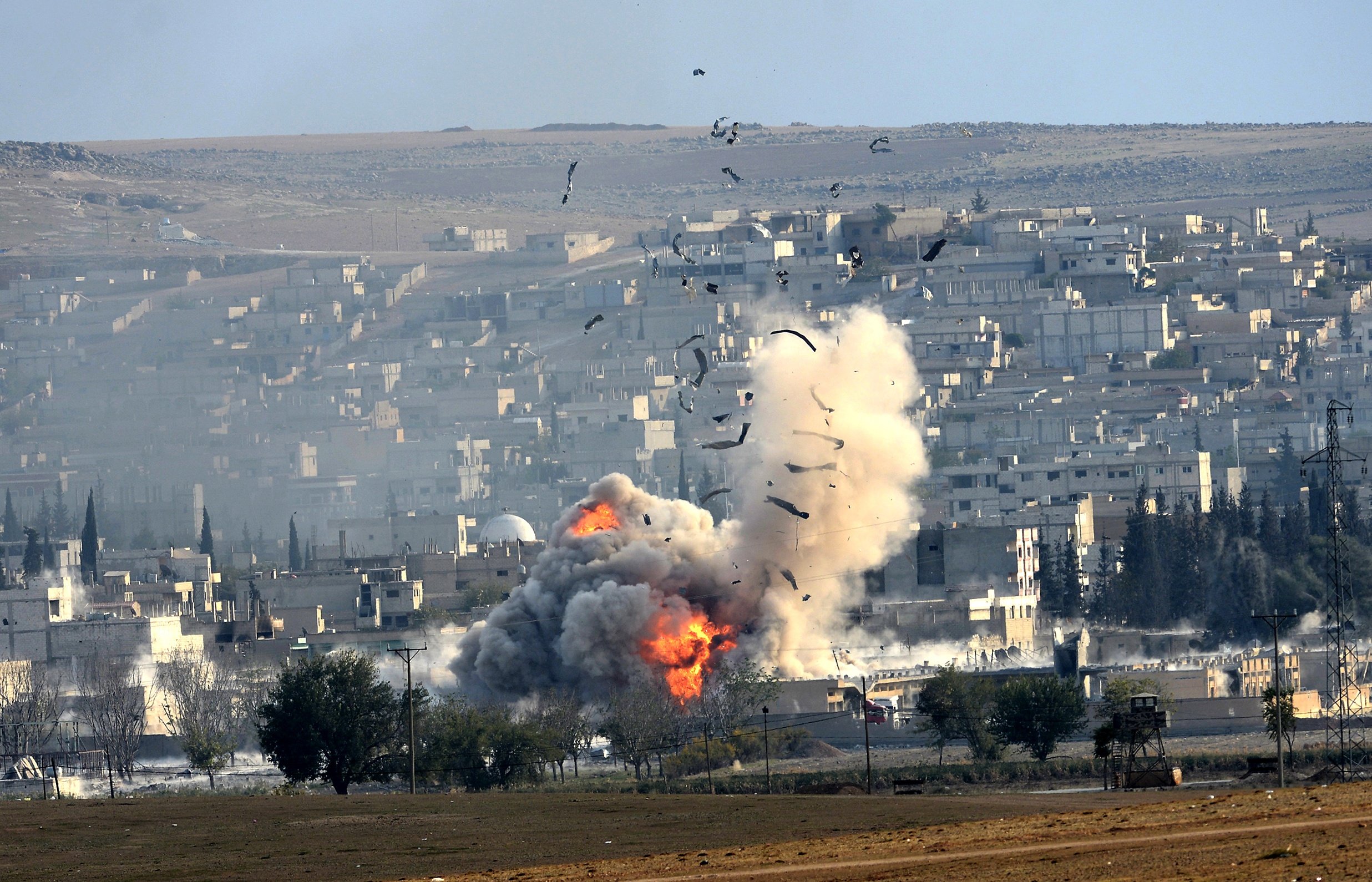 Quân sự - Syria: Thổ Nhĩ Kỳ bất ngờ về phe Mỹ, cấp vũ khí “tươi” cho phiến quân (Hình 2).