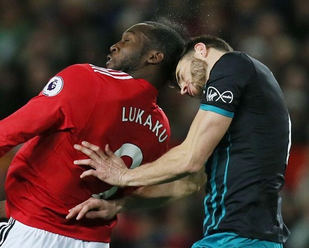 Bóng đá Quốc tế - Lukaku chưa hẹn ngày trở lại, Man Utd mất cả số 9 lẫn số 10