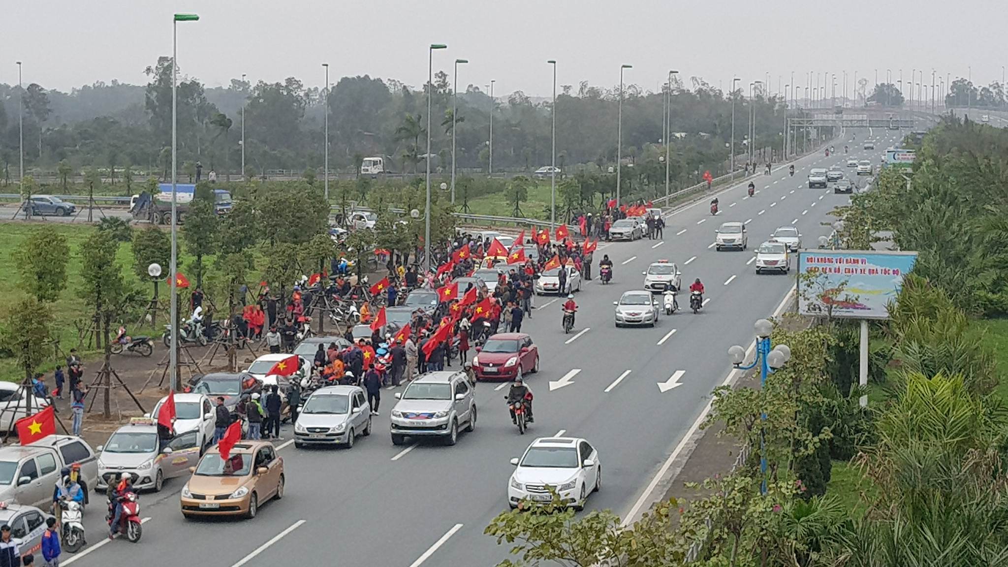 Bóng đá Việt Nam - Đêm GALA vinh danh U23 Việt Nam: Nóng trong đêm mưa rét (Hình 40).