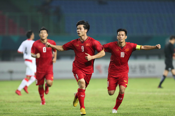 Thể thao - Công Phượng ghi bàn, Olympic Việt Nam làm nên lịch sử