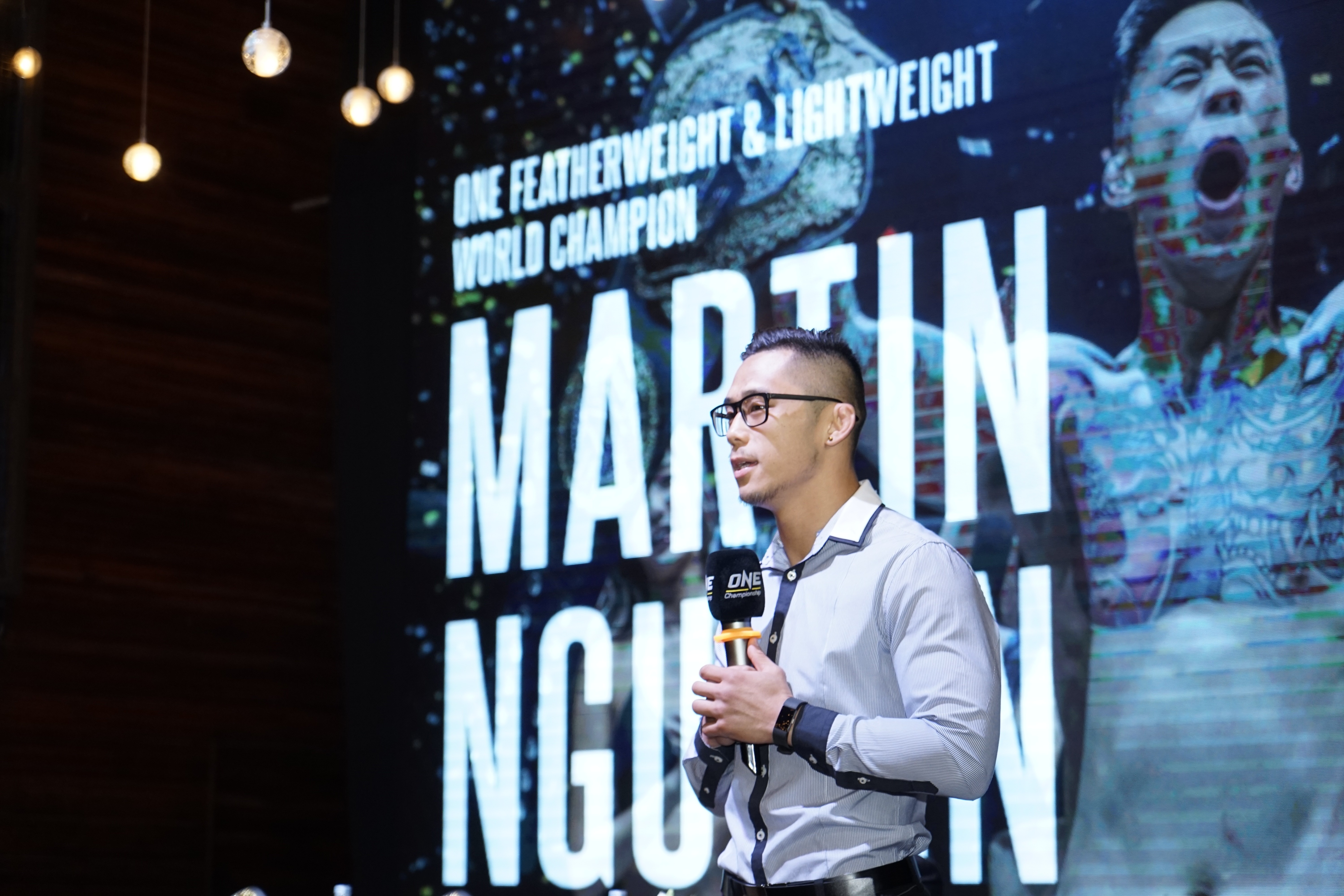 Bình luận - Võ sĩ Martin Nguyen: 'Tôi rất tự hào và xúc động khi trở về Việt Nam' (Hình 2).