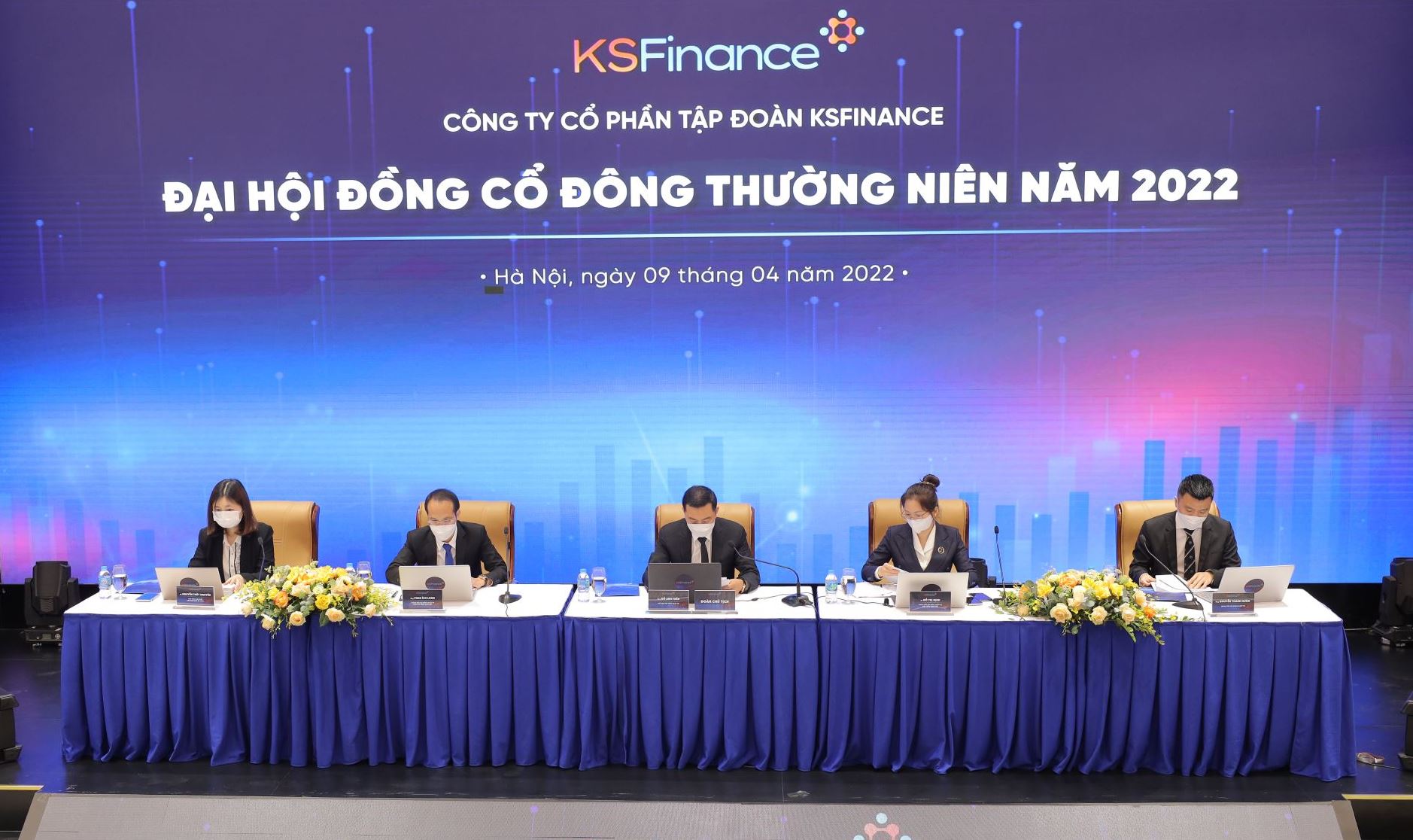 Hồ sơ doanh nghiệp - KSFinance đặt mục tiêu doanh thu tăng 170%