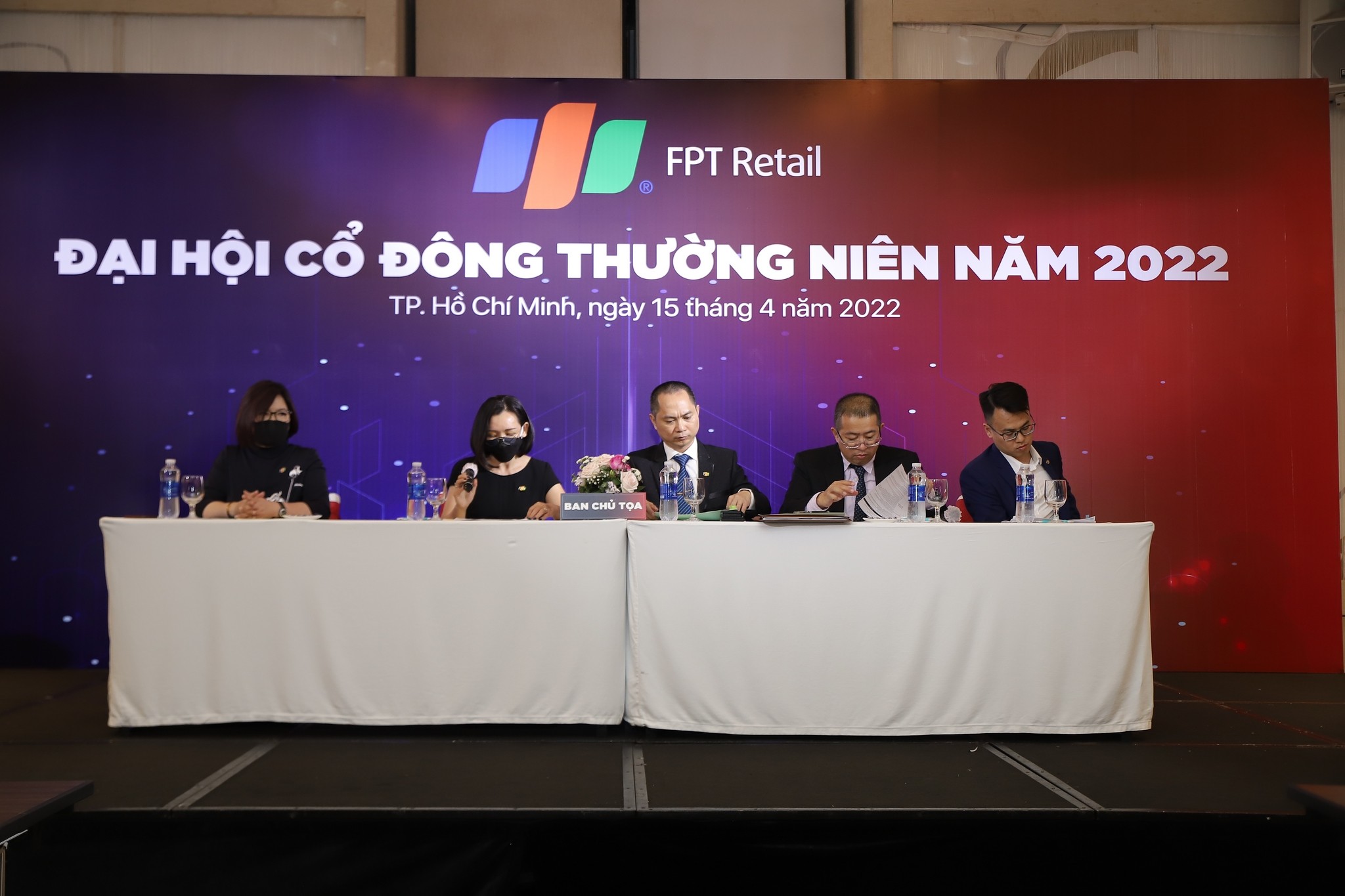 Hồ sơ doanh nghiệp - FPT Retail tăng vùng phủ chuỗi nhà thuốc Long Châu lên 800 địa điểm (Hình 2).