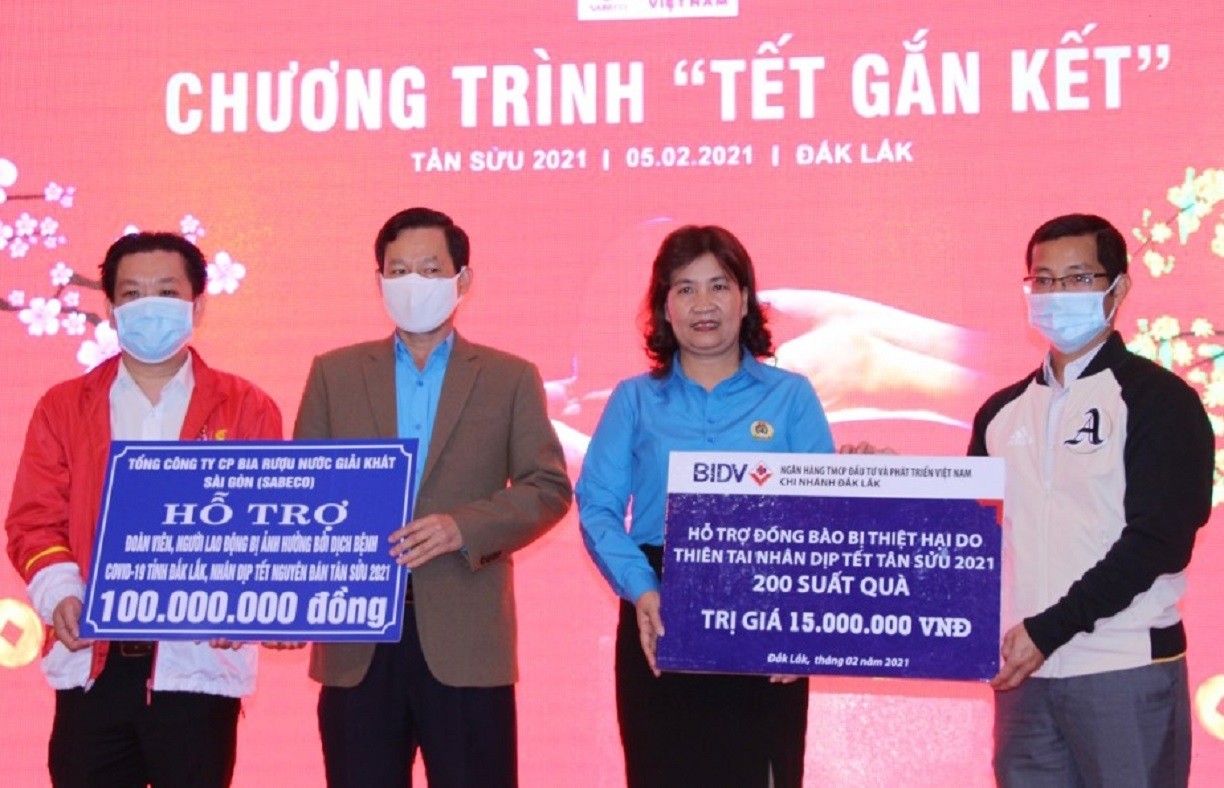 Tin nhanh - Đắk Lắk: Chăm lo Tết cho đoàn viên, người lao động 