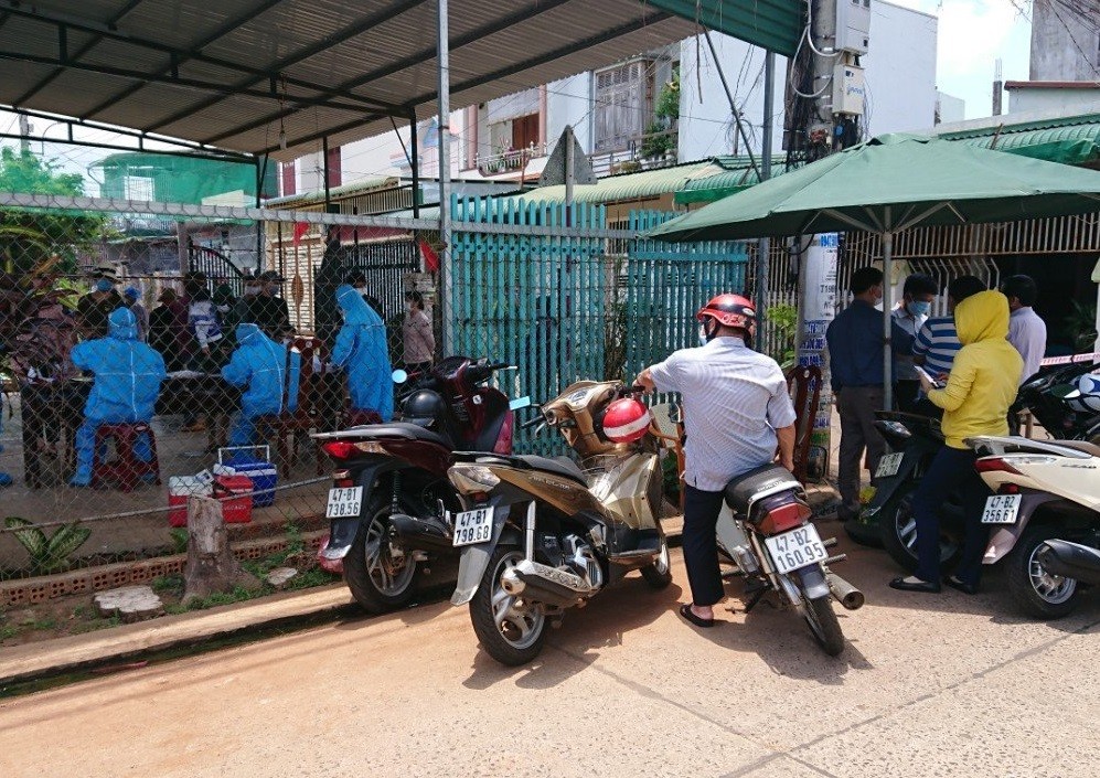 Sự kiện - Đắk Lắk: Đóng cửa 1 trường học, cách ly hàng trăm người vì liên quan đến BN 3237 