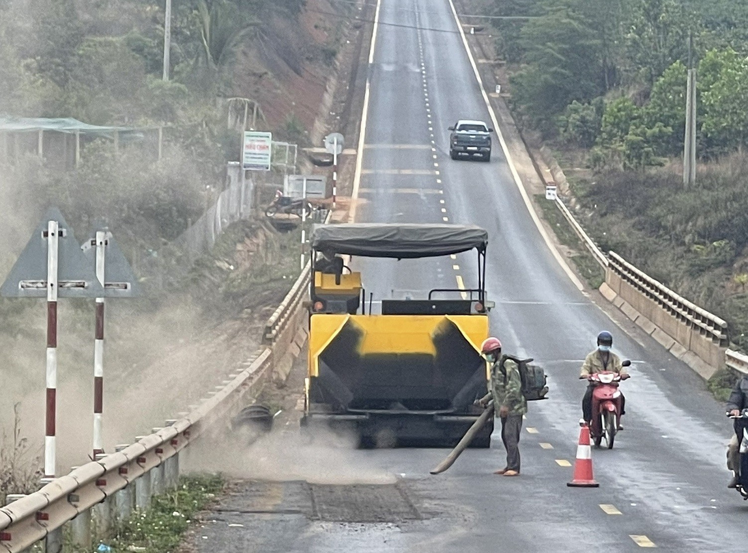 Dân sinh - Thông tin mới nhất về đường tránh hơn 500 tỷ đồng đang bảo hành đã hư hỏng