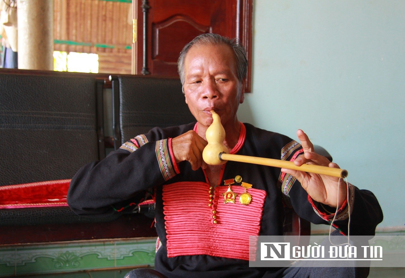 Văn hoá - Nghệ nhân ưu tú Y Wang Hwing nặng lòng với văn hóa truyền thống