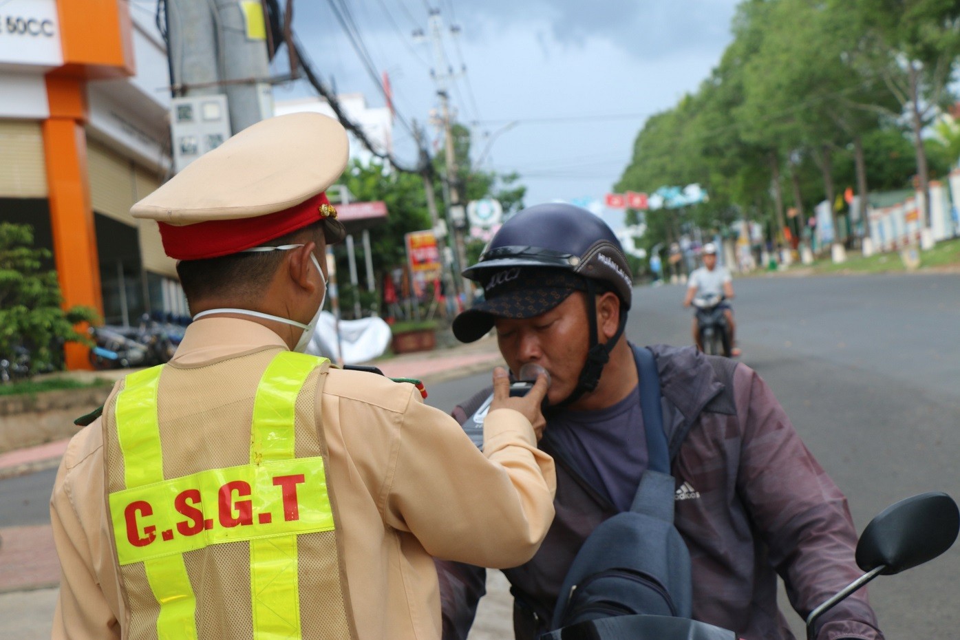 Sự kiện - Đắk Nông: Nghiêm cấm lãnh đạo sở, ngành can thiệp vào quá trình xử lý vi phạm giao thông